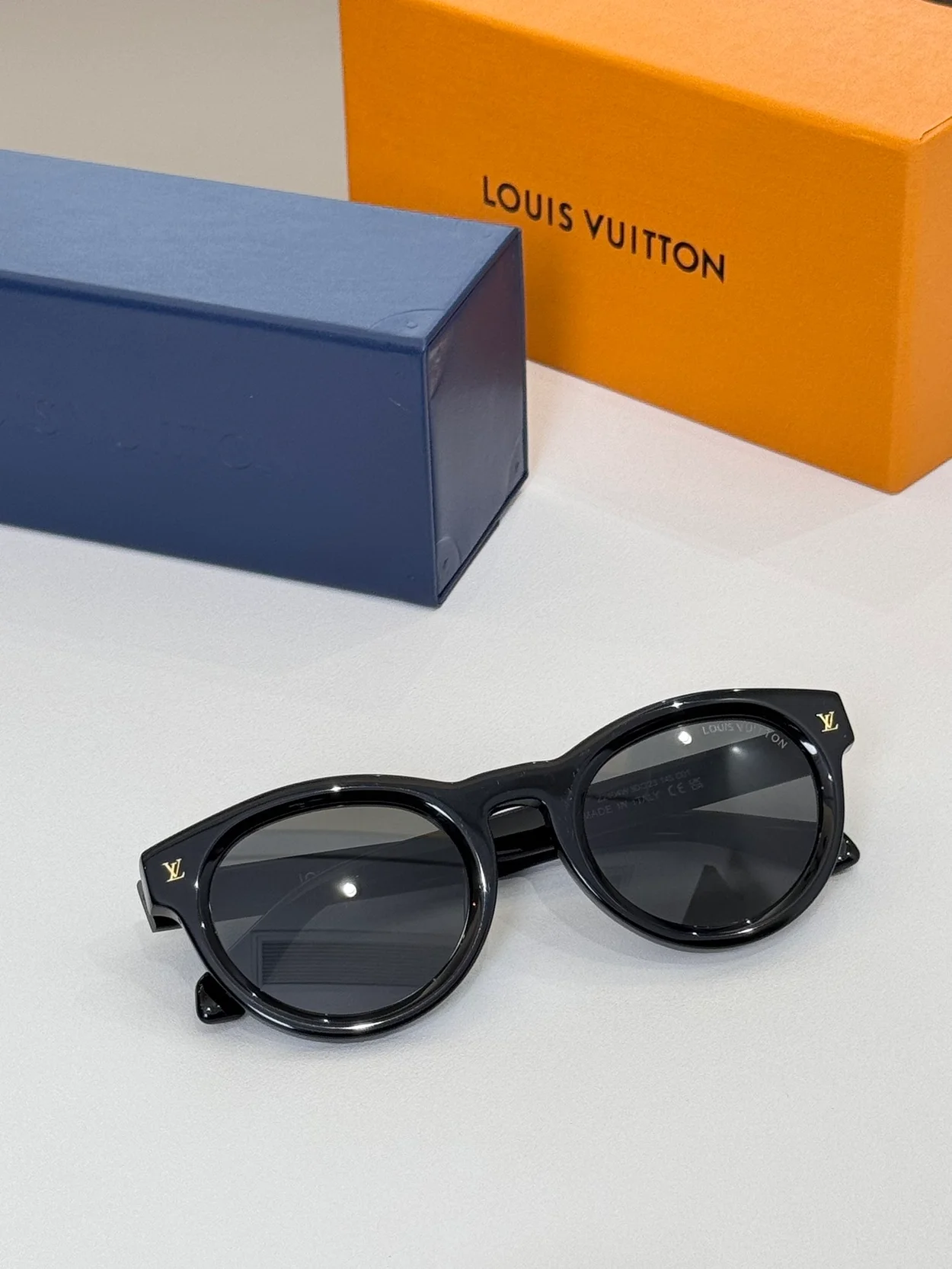 루이비통 LV Urban Round Sunglasses Z2055E (8color)