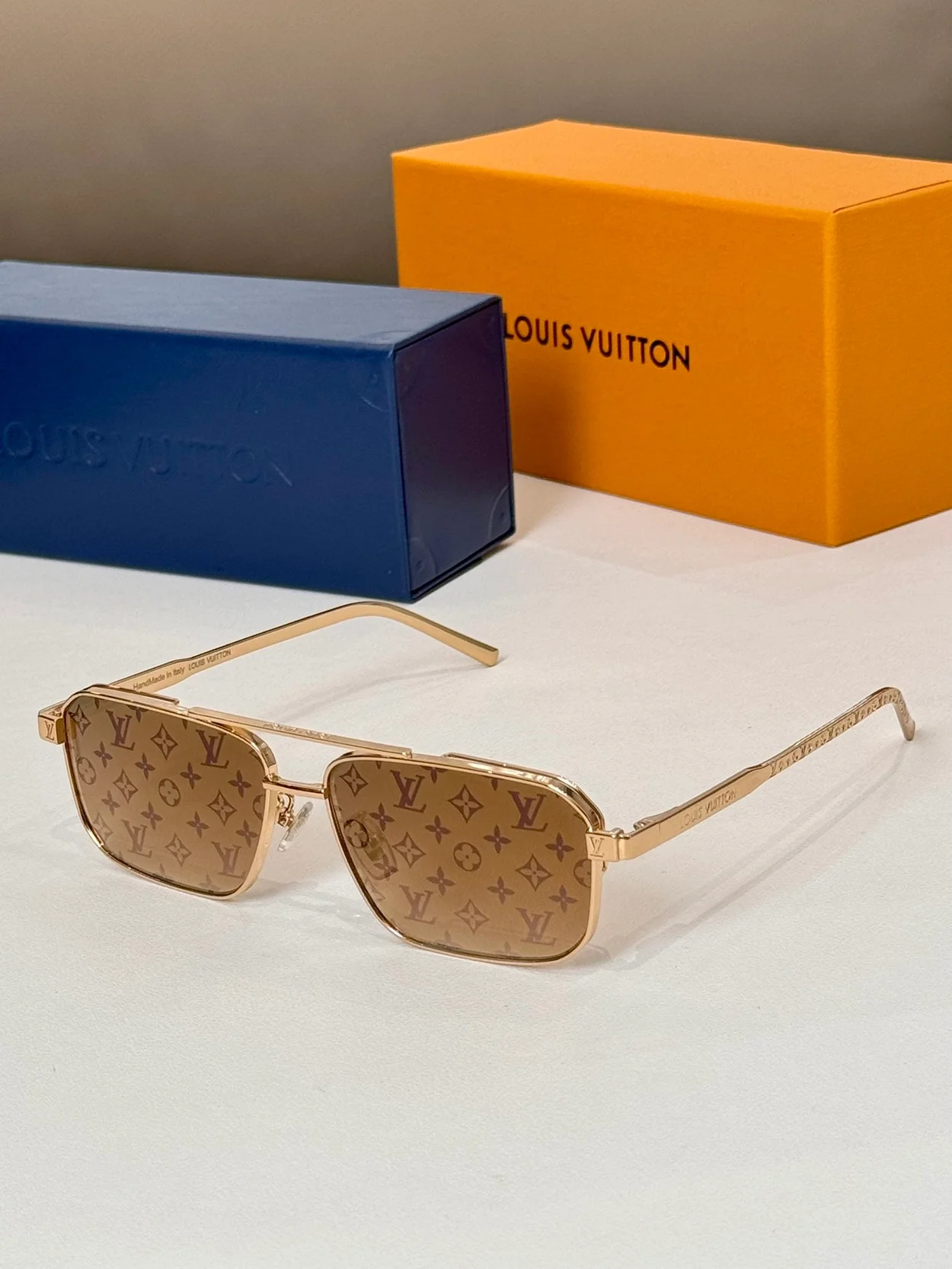 루이비통 Rise Metal Square Sunglasses Z1976U (6color)