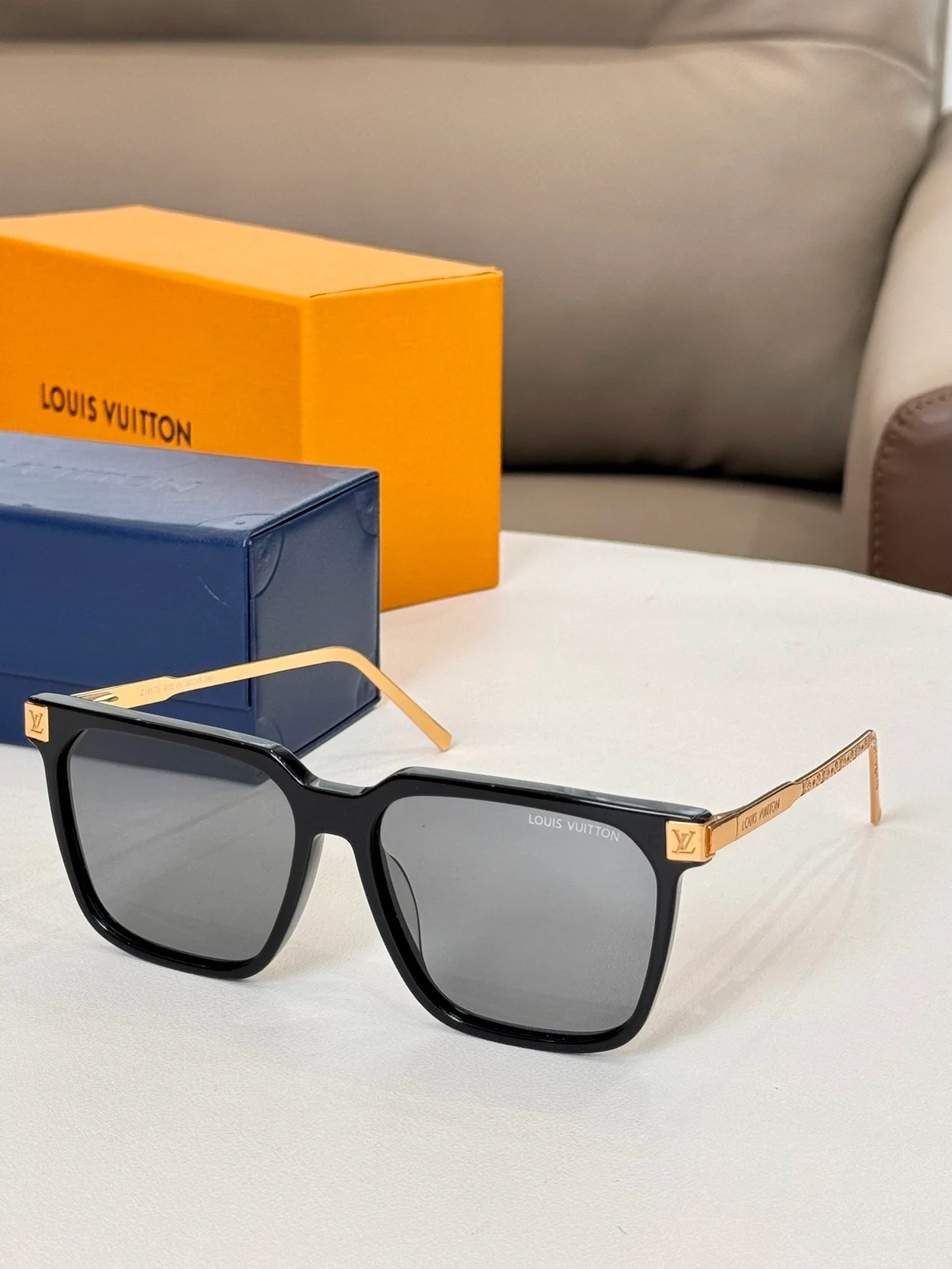 루이비통 Rise Square Sunglasses Z1667W/E (8color)