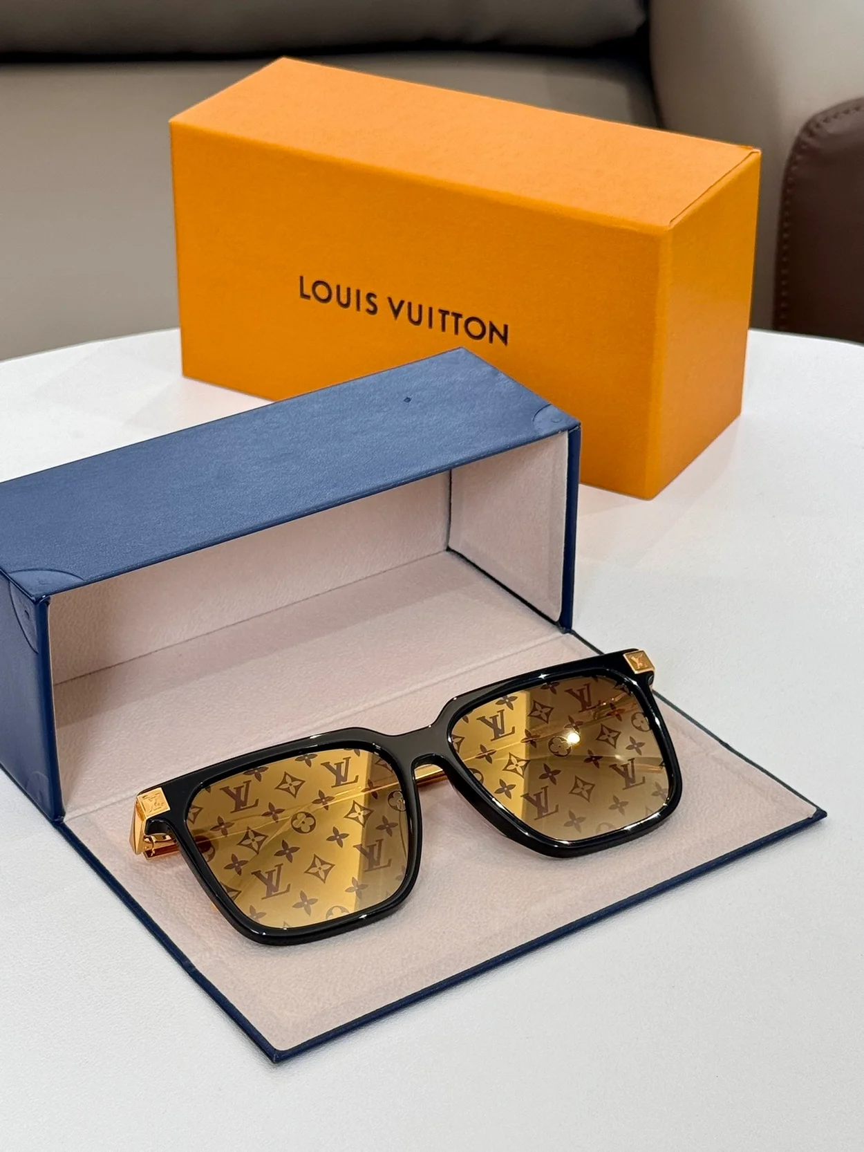 루이비통 Rise Square Sunglasses Z1667W/E (8color)