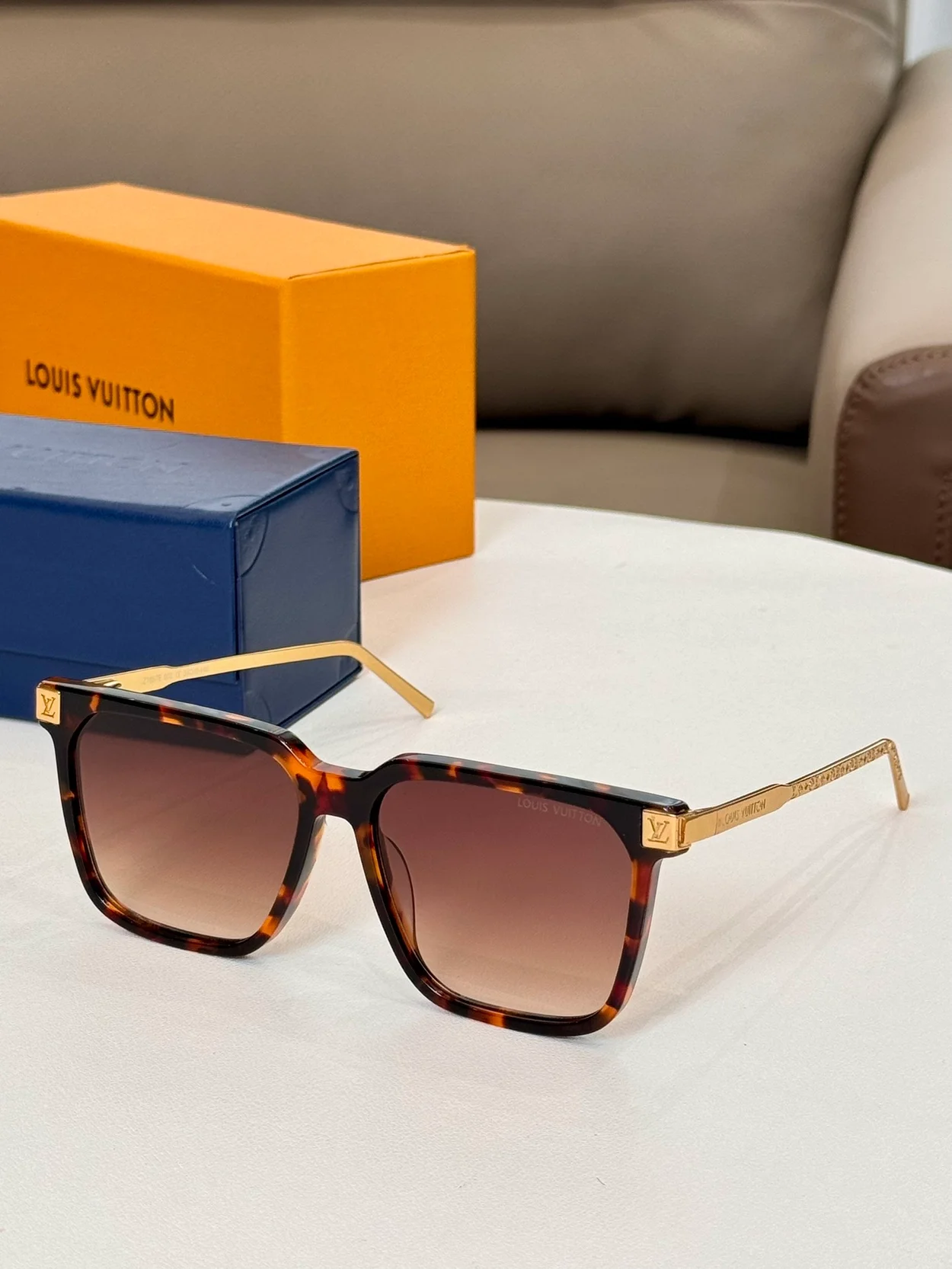 루이비통 Rise Square Sunglasses Z1667W/E (8color)