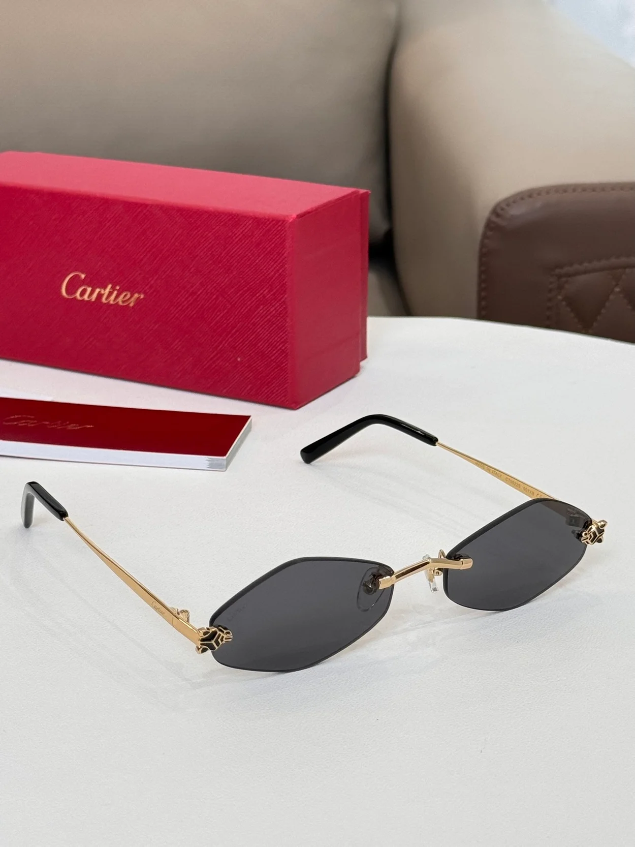 까르띠에 Geometric Frame Sunglasses (7color)