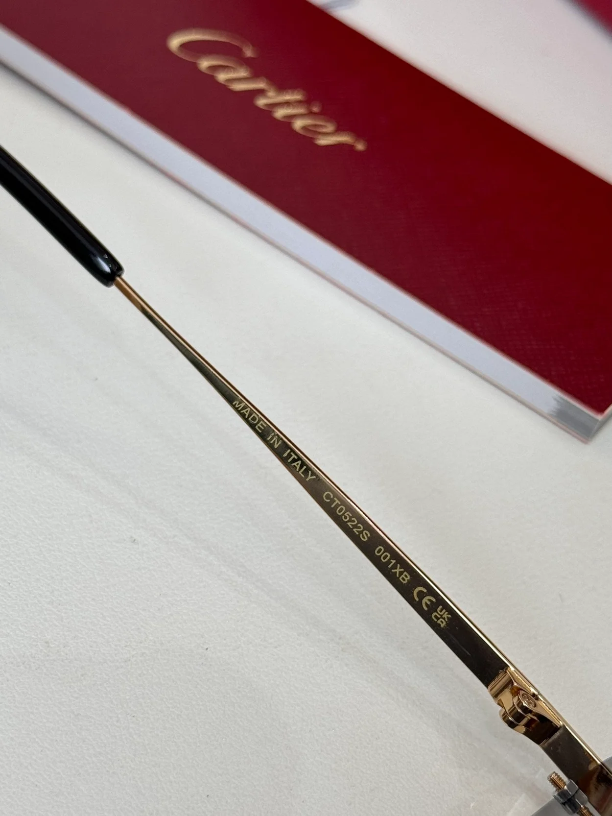 까르띠에 Geometric Frame Sunglasses (7color)