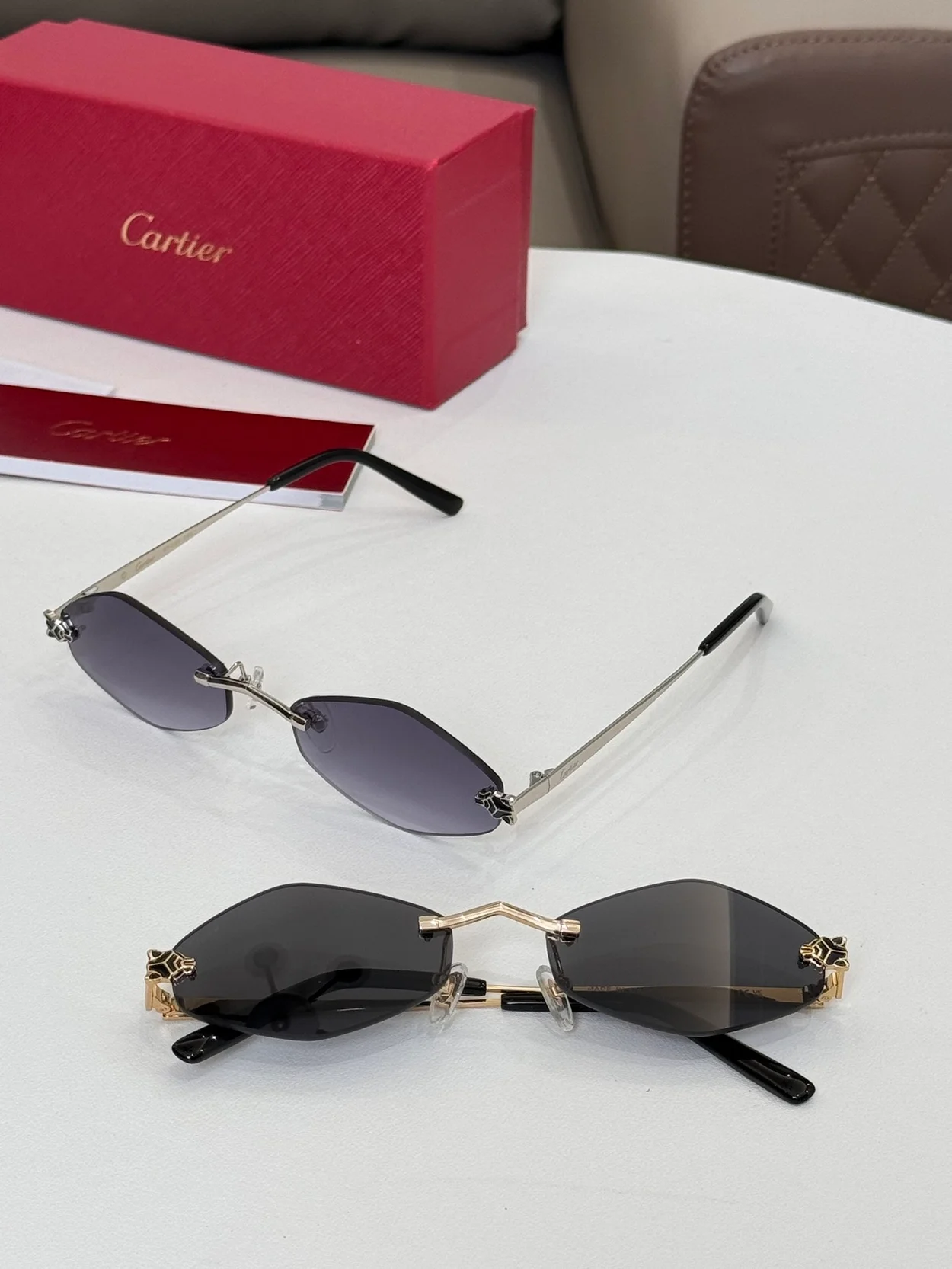 까르띠에 Geometric Frame Sunglasses (7color)