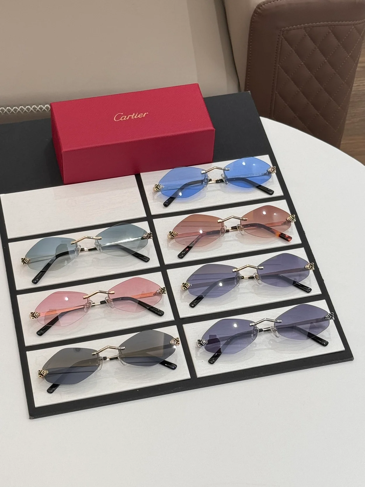 까르띠에 Geometric Frame Sunglasses (7color)
