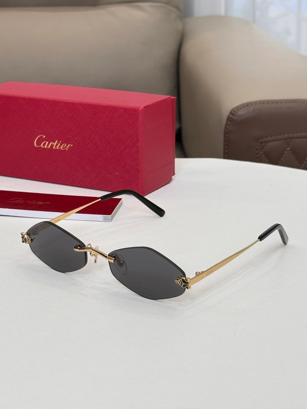 까르띠에 Geometric Frame Sunglasses (7color)