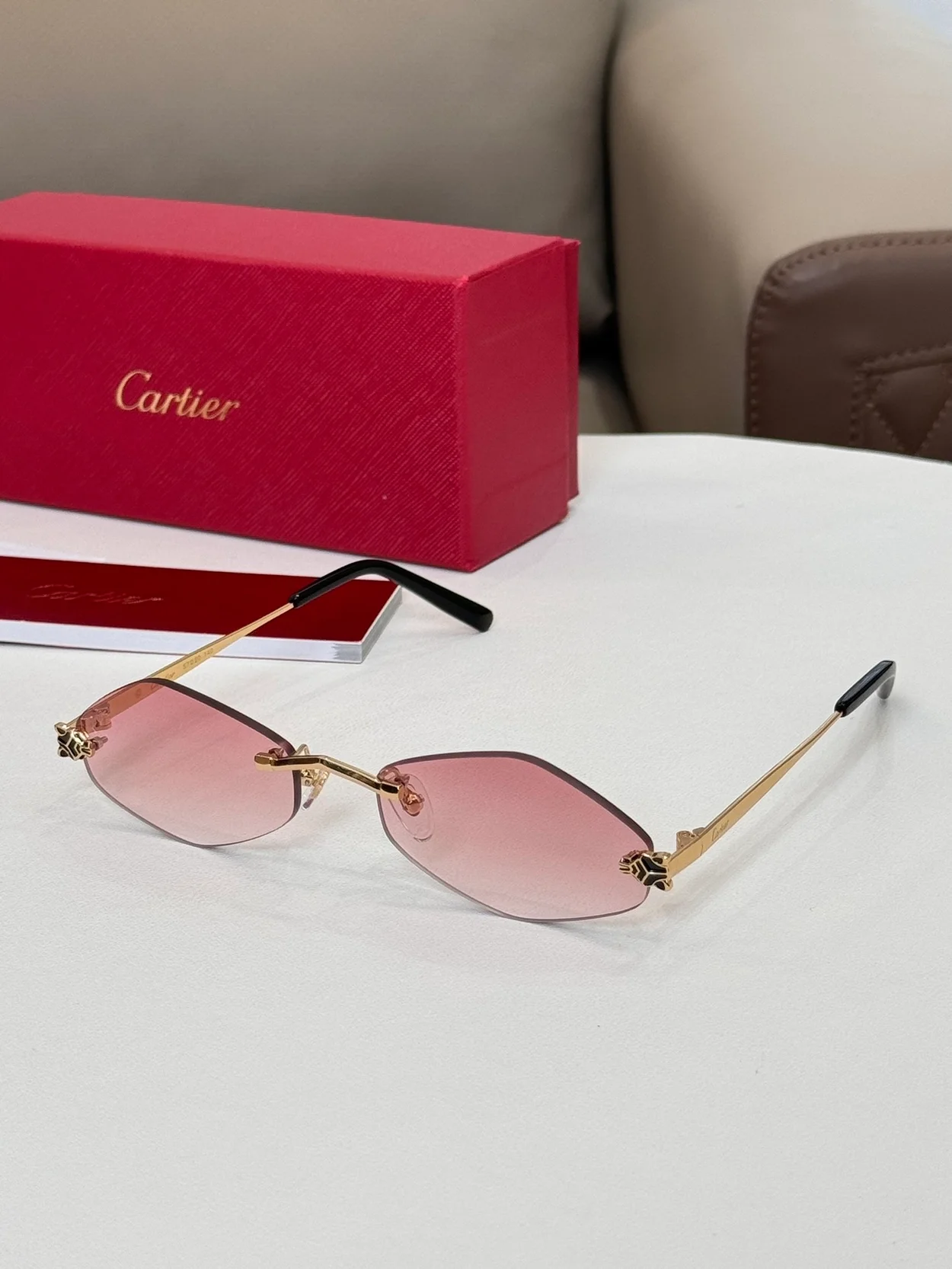 까르띠에 Geometric Frame Sunglasses (7color)