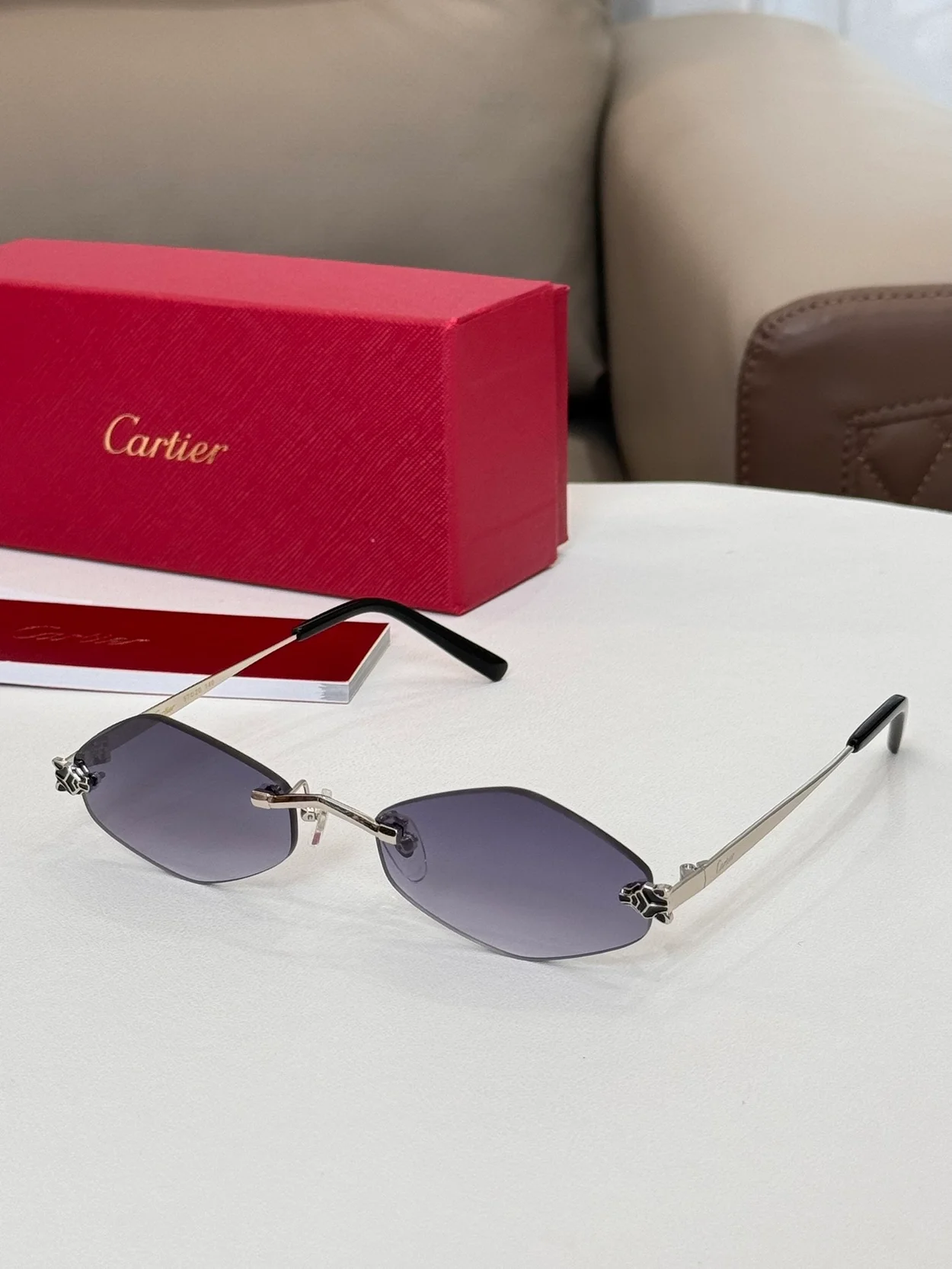 까르띠에 Geometric Frame Sunglasses (7color)