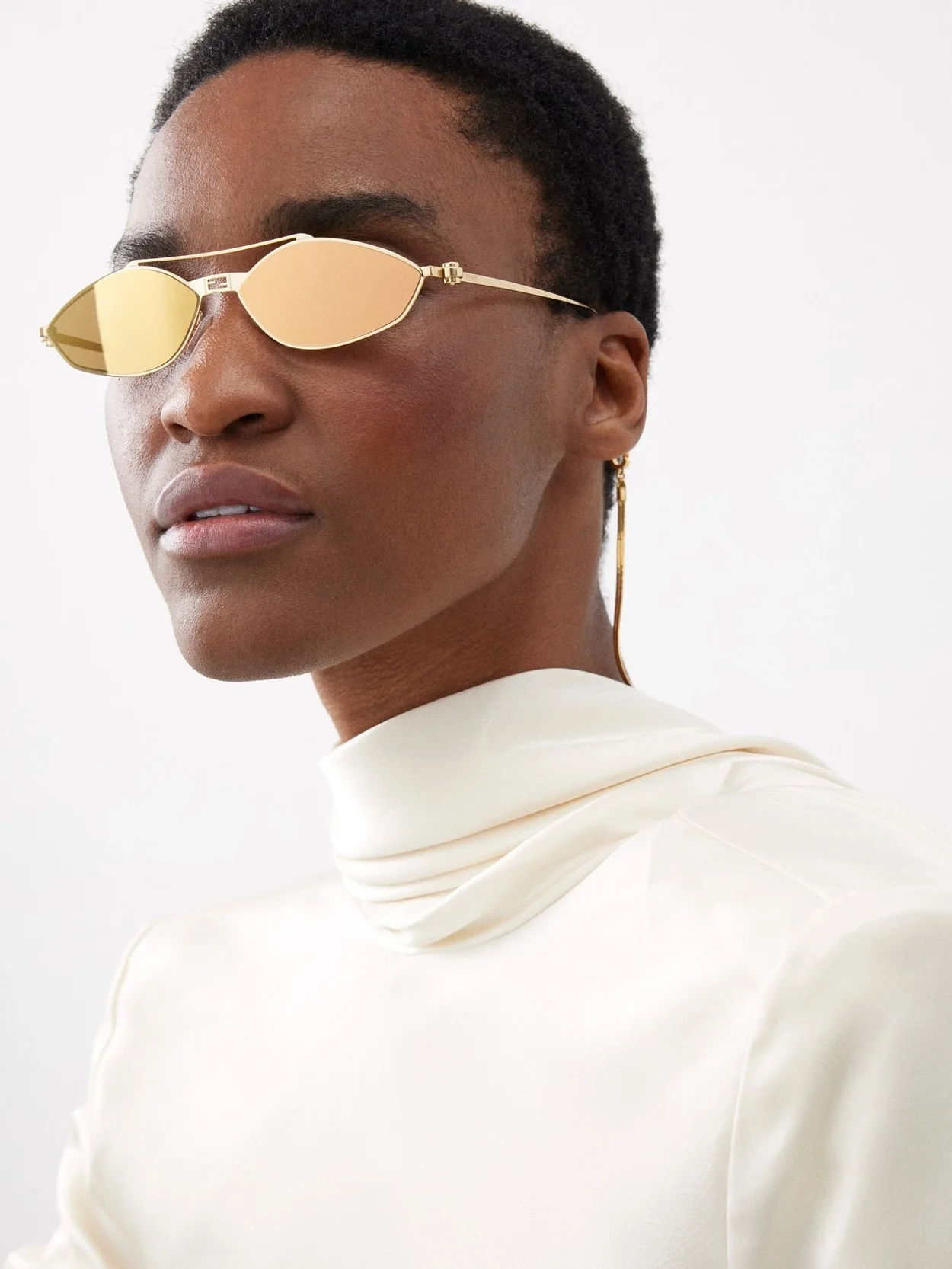 펜디 Cat-eye metal sunglasses (7color)