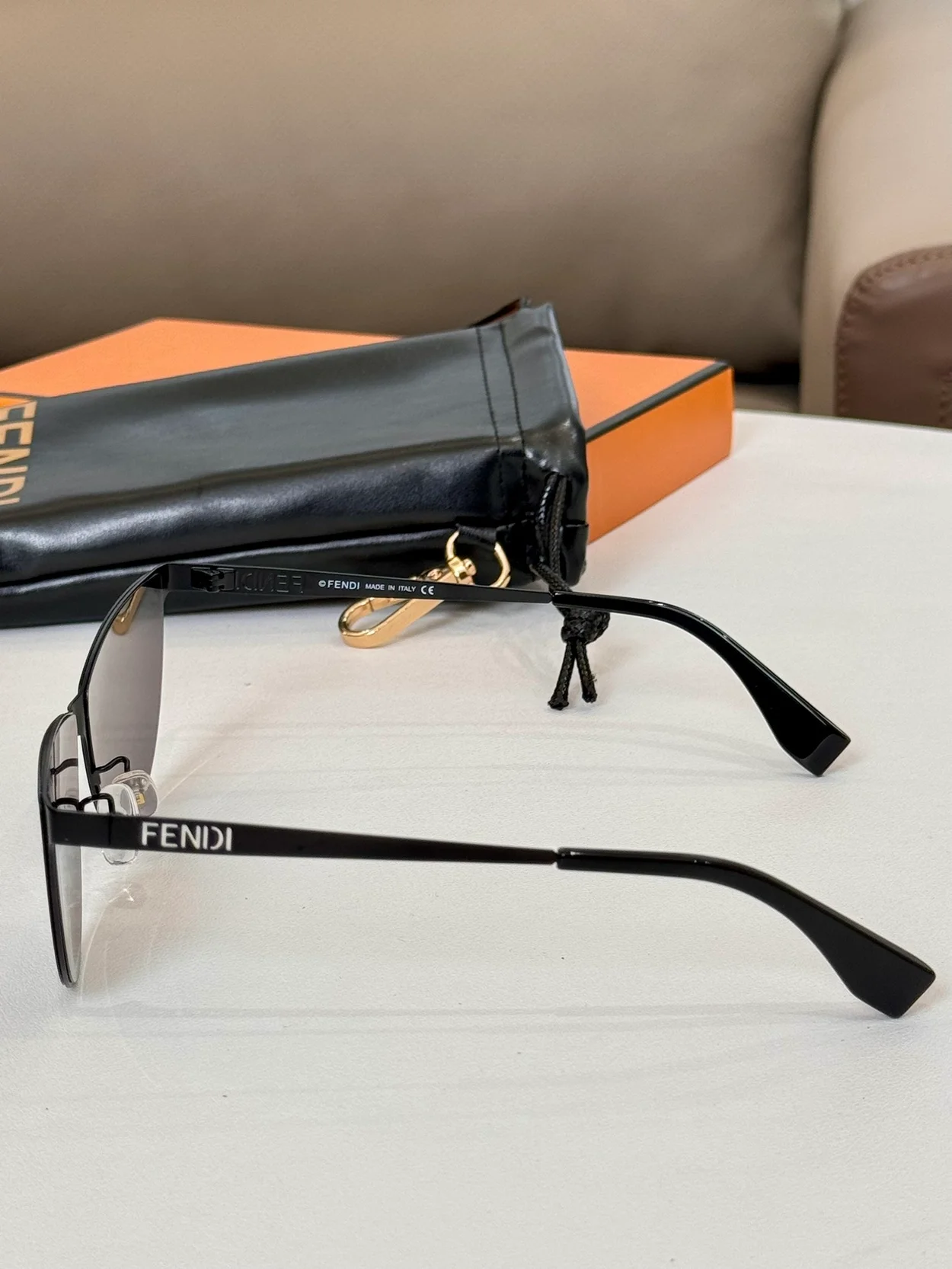 펜디 Cutouts (5color)