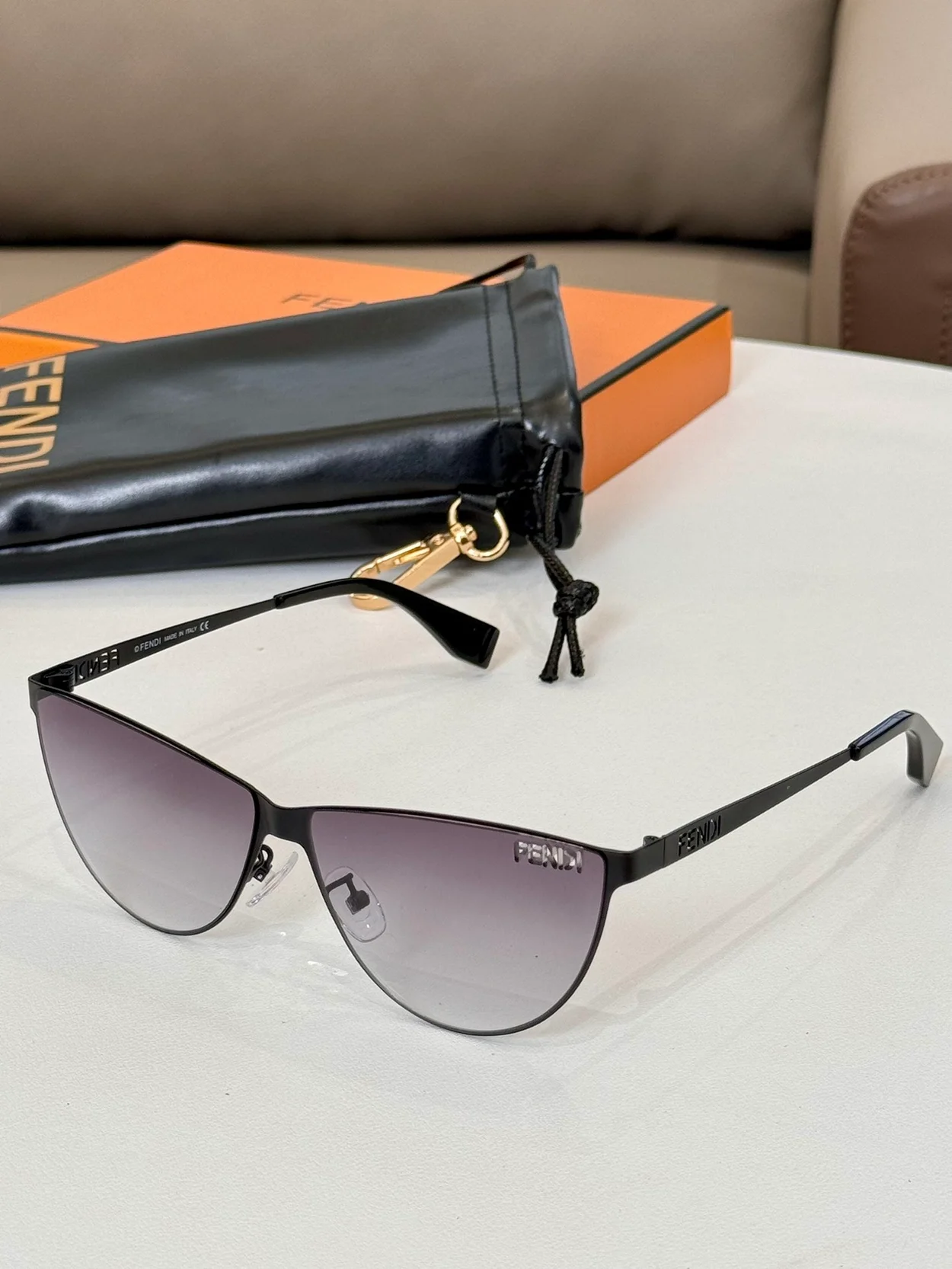 펜디 Cutouts (5color)