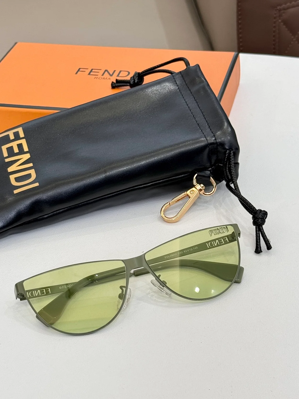 펜디 Cutouts (5color)