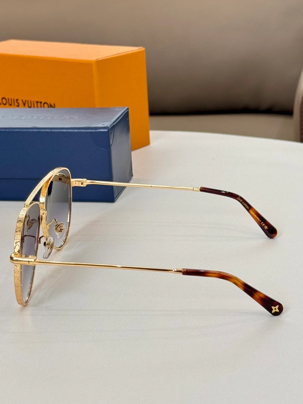 루이비통 The LV Pilot Sunglasses Z21619U (8color)