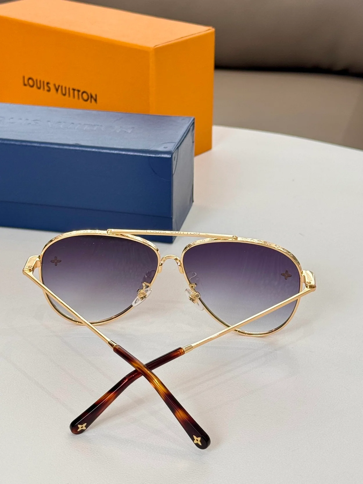 루이비통 The LV Pilot Sunglasses Z21619U (8color)