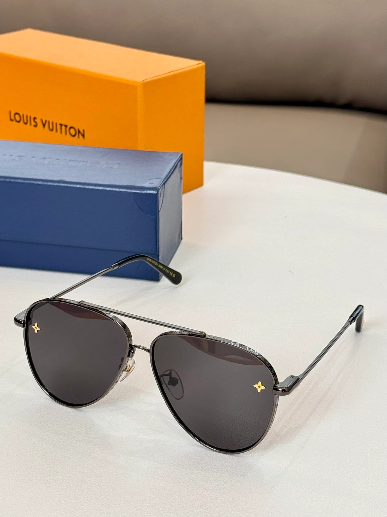 루이비통 The LV Pilot Sunglasses Z21619U (8color)