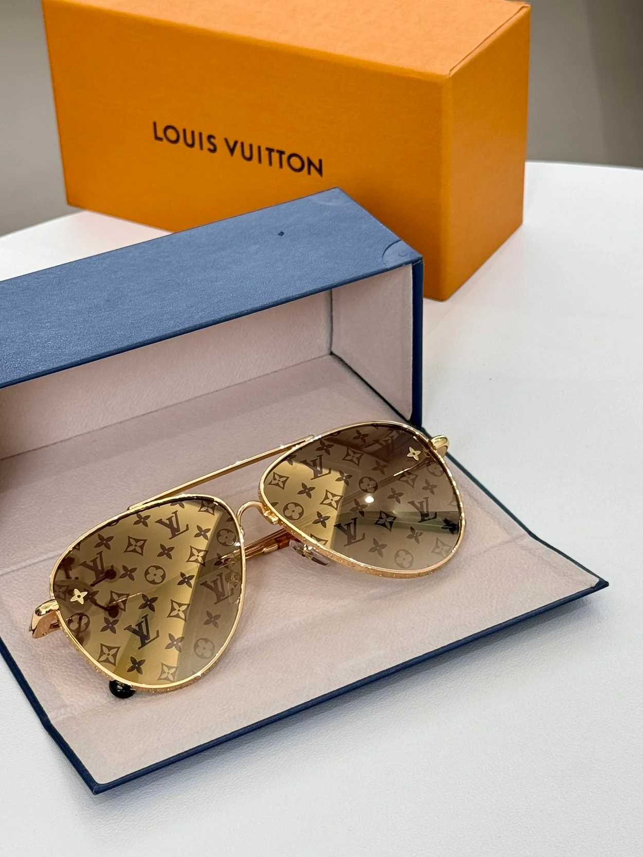 루이비통 The LV Pilot Sunglasses Z21619U (8color)