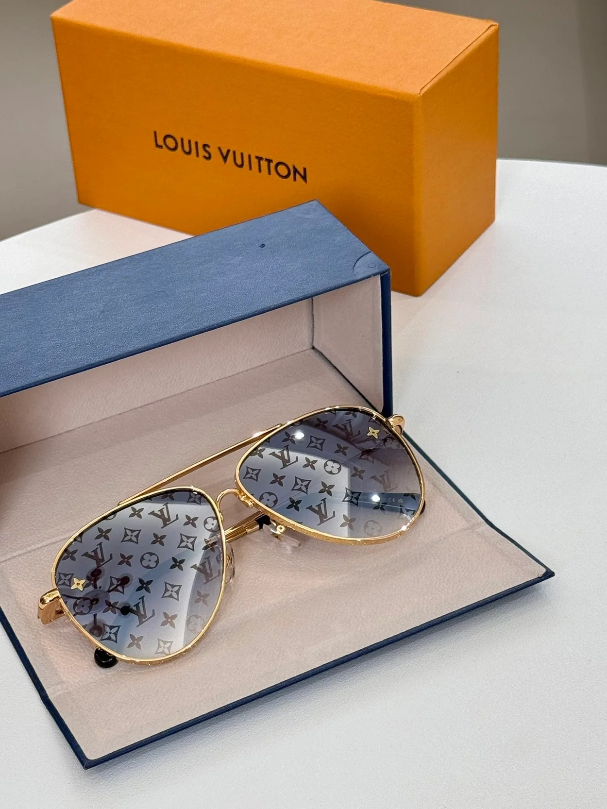 루이비통 The LV Pilot Sunglasses Z21619U (8color)