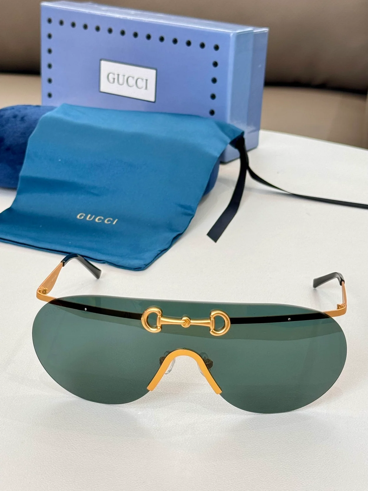 구찌 MASK-SHAPED (6color)