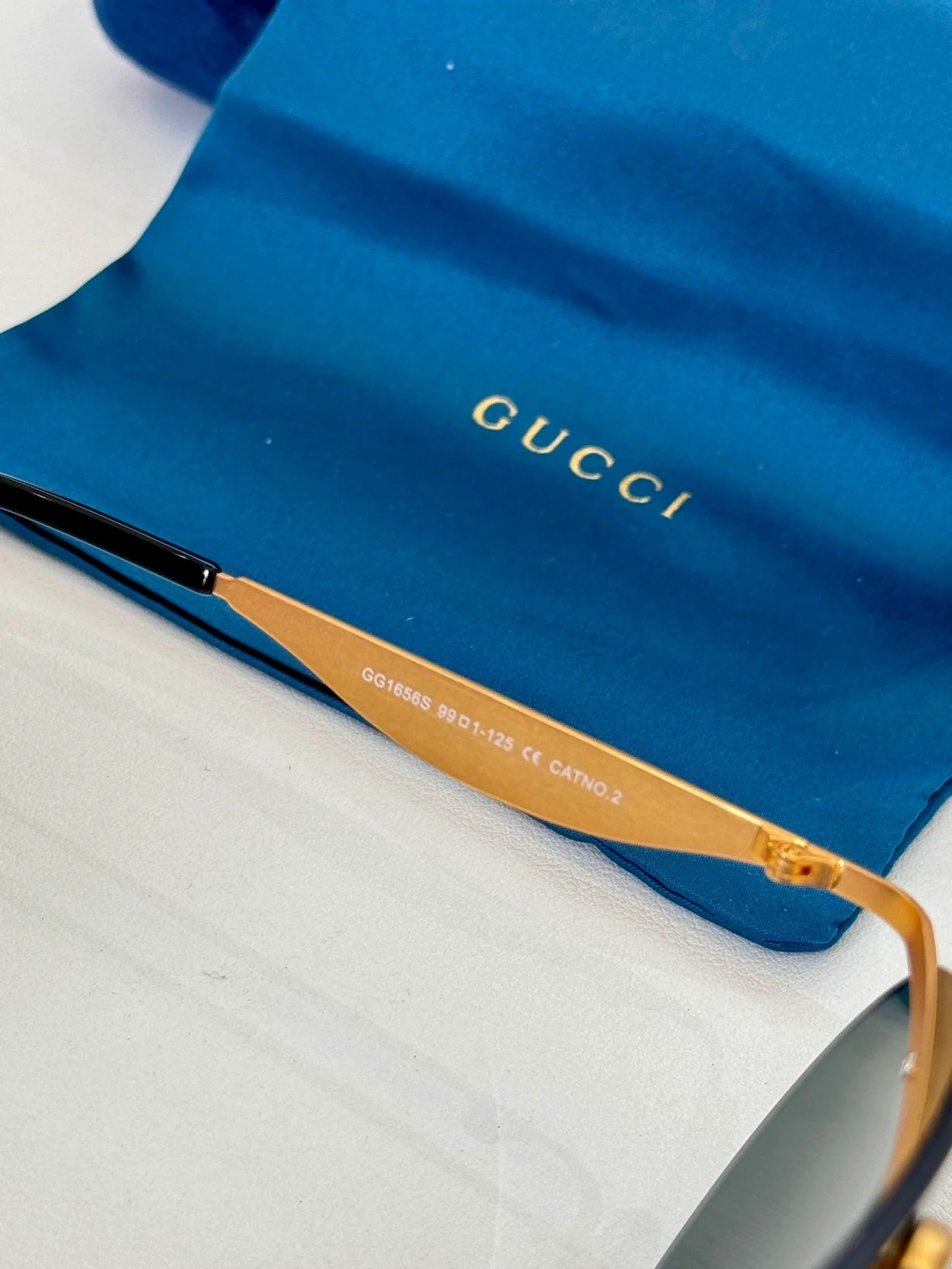 구찌 MASK-SHAPED (6color)