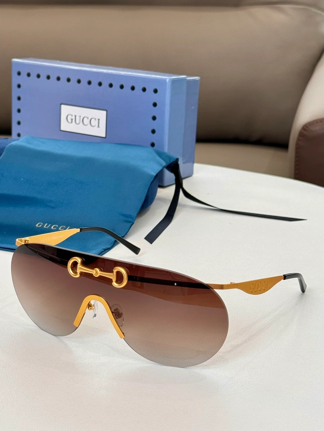 구찌 MASK-SHAPED (6color)