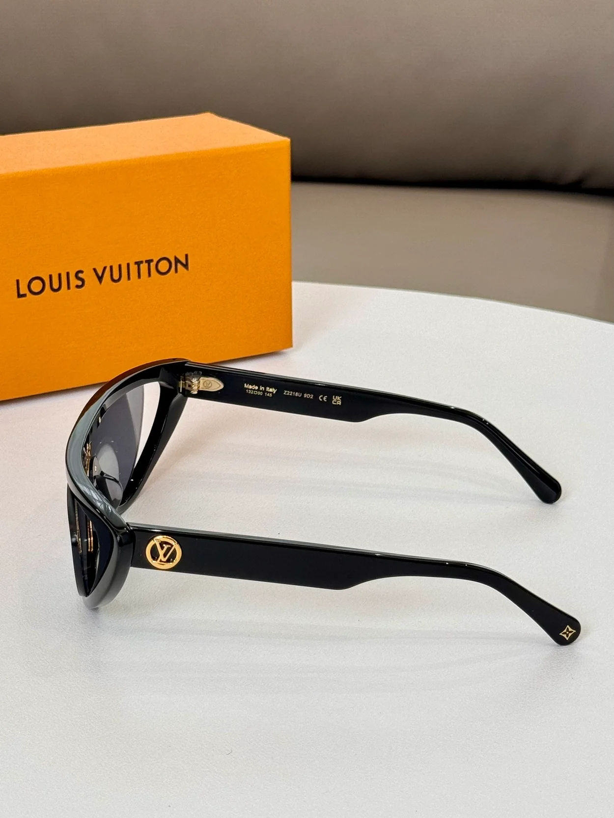 루이비통 split cat eye sunglasses Z2179U (5color)