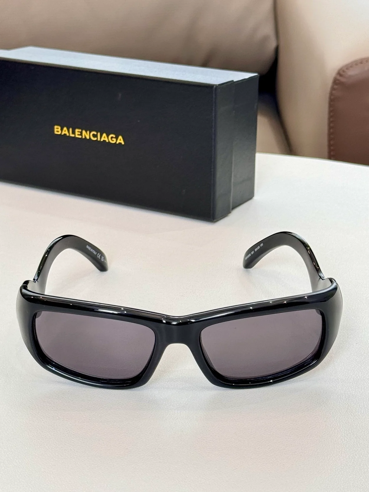 발렌시아가 HAMPTONS RECTANGLE (6color)