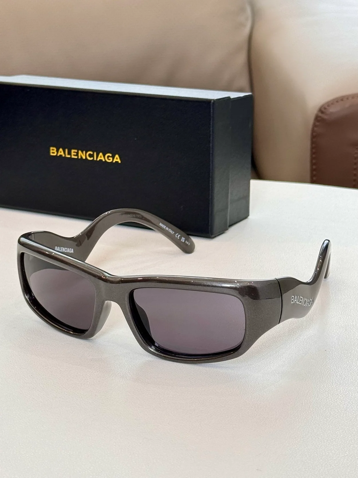 발렌시아가 HAMPTONS RECTANGLE (6color)