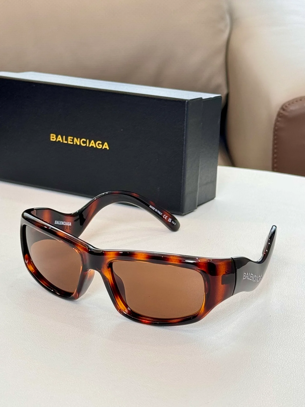 발렌시아가 HAMPTONS RECTANGLE (6color)