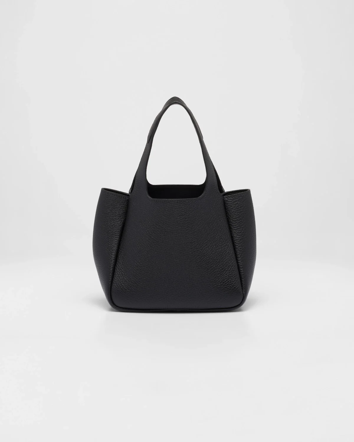 프라다 미니 레더 핸드백 블랙