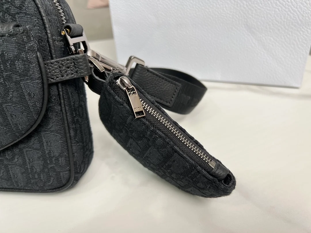 디올 새들 트리플 파우치 블랙