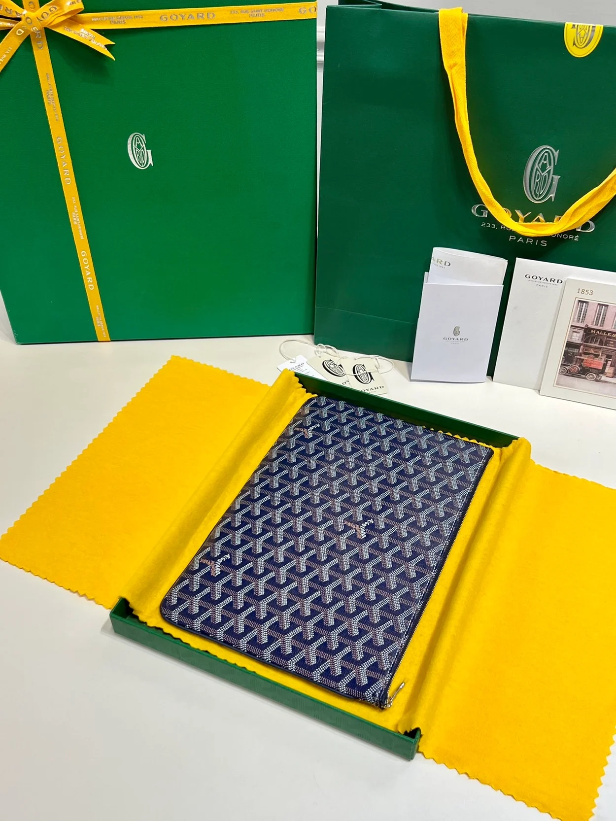 고야드 세나 클러치 MM 네이비