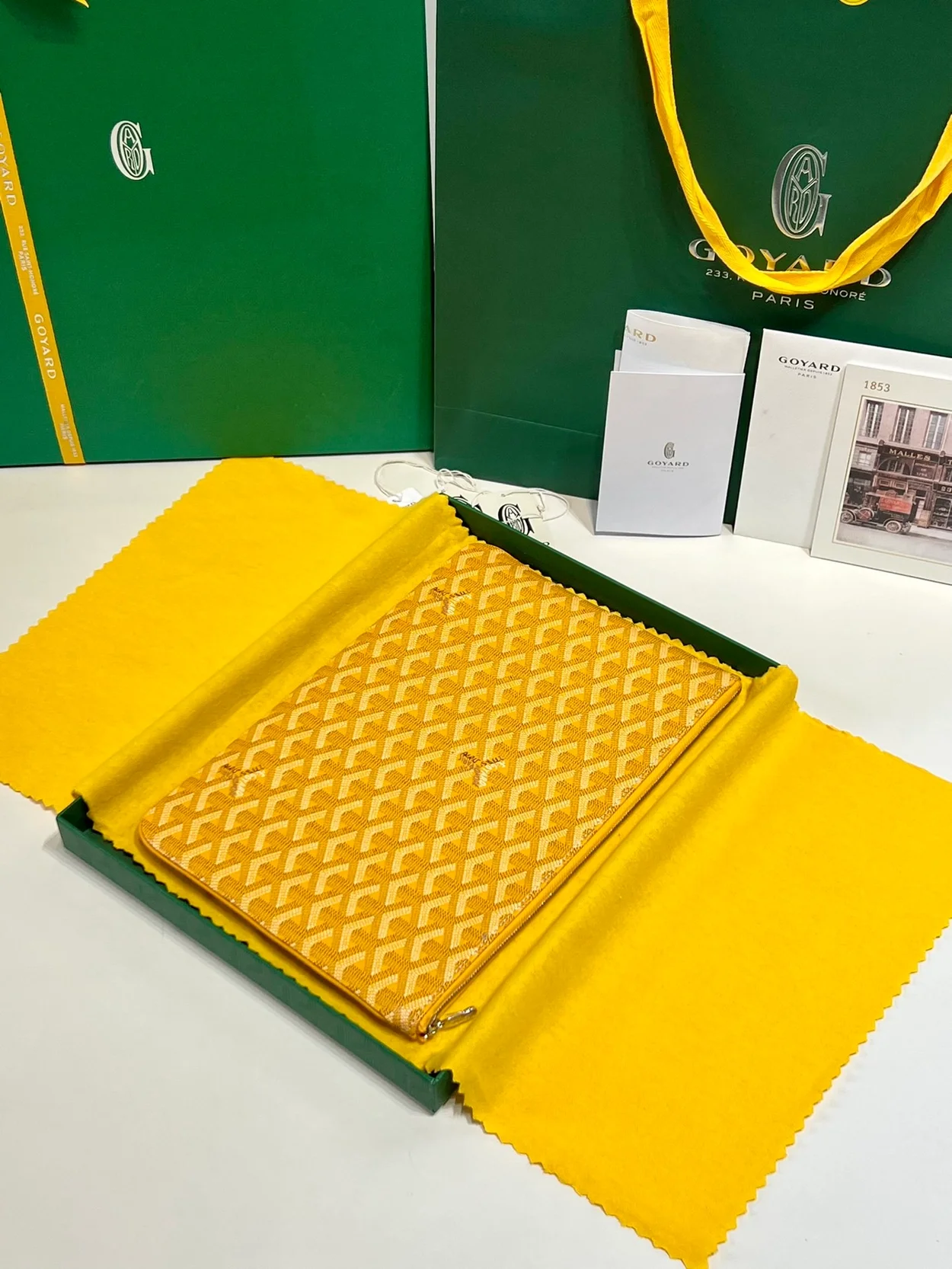 고야드 세나 클러치 MM 옐로우