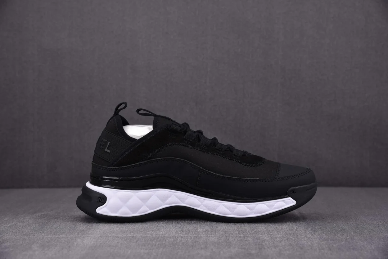 샤넬 믹스드 파이버 스니커즈 실버 블랙