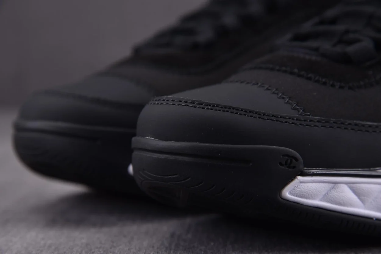 샤넬 믹스드 파이버 스니커즈 실버 블랙