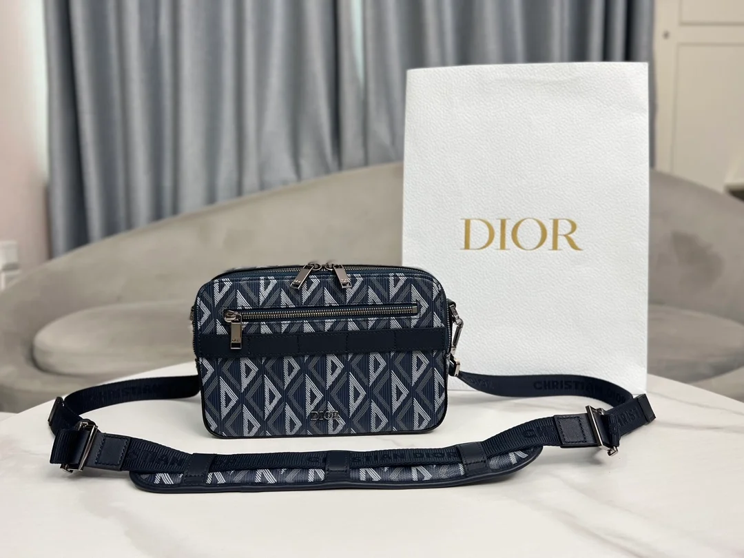 디올 사파리 메신저 백 네이비