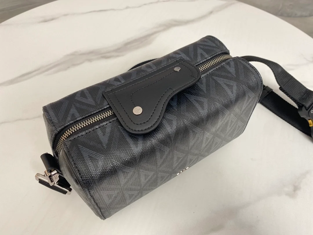 디올 Lingot 22 숄더 크로스 백 블랙