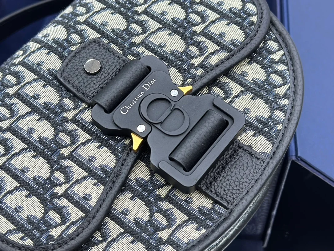 디올 갤럽 메신저백 블랙