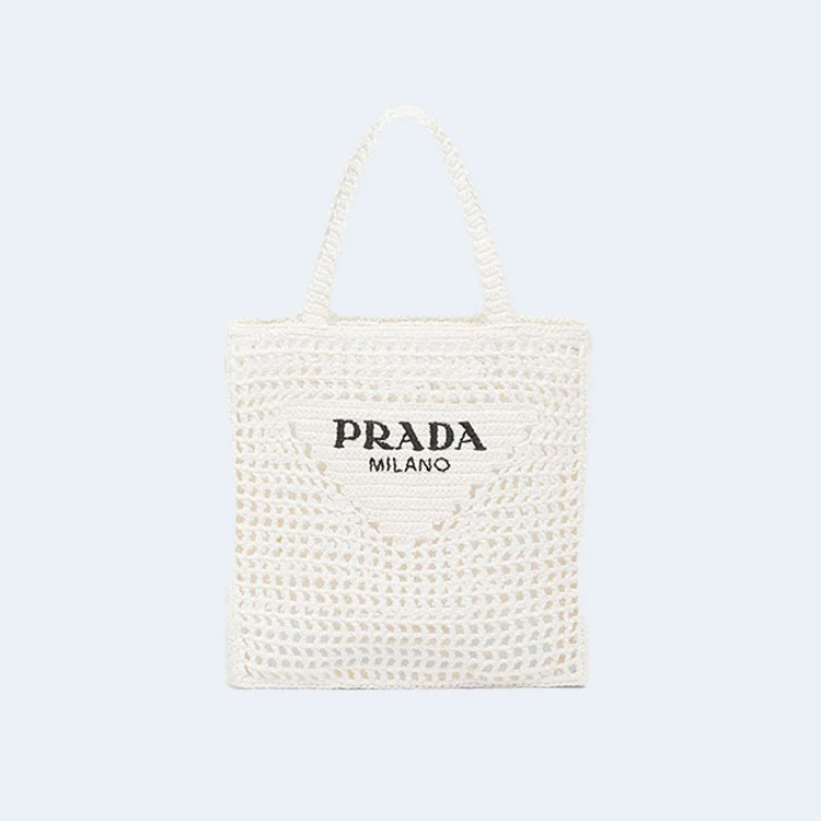 프라다 크로셰 토트백 화이트