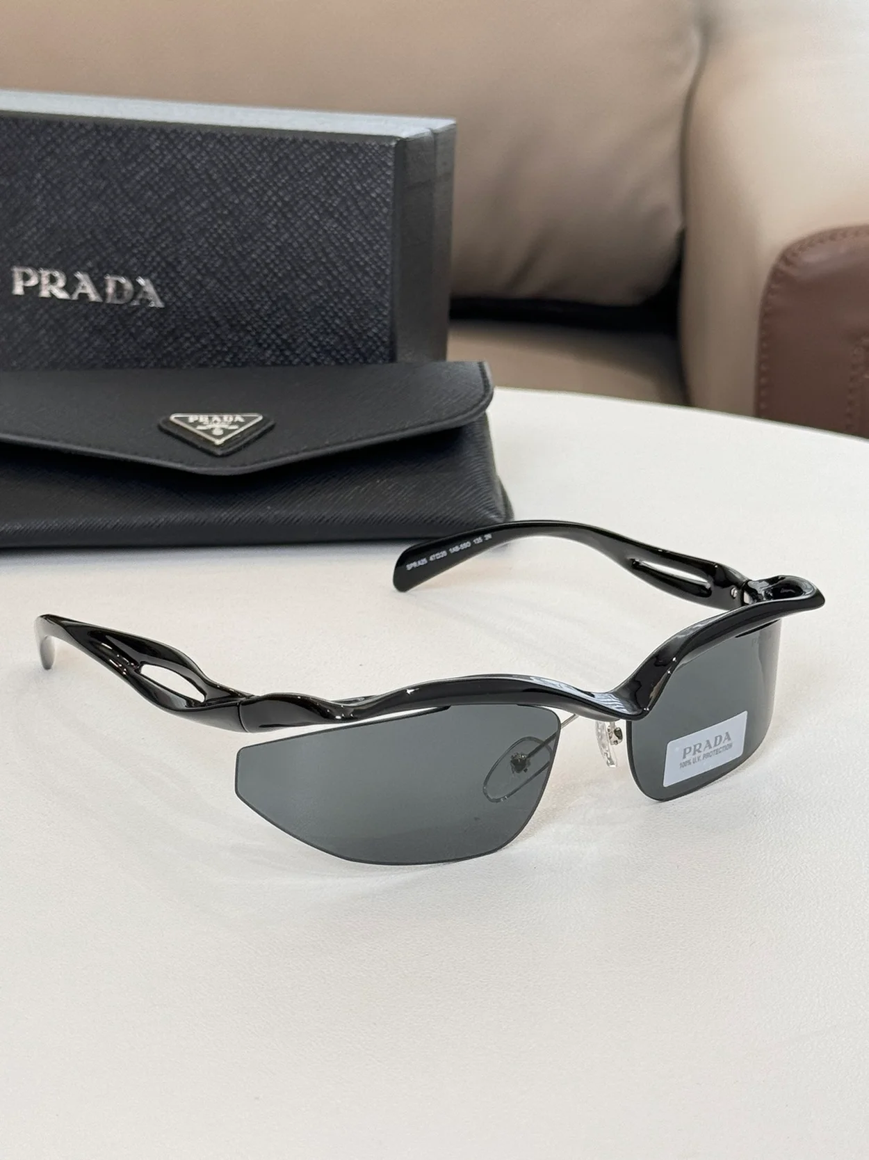 프라다 Runway (3color)