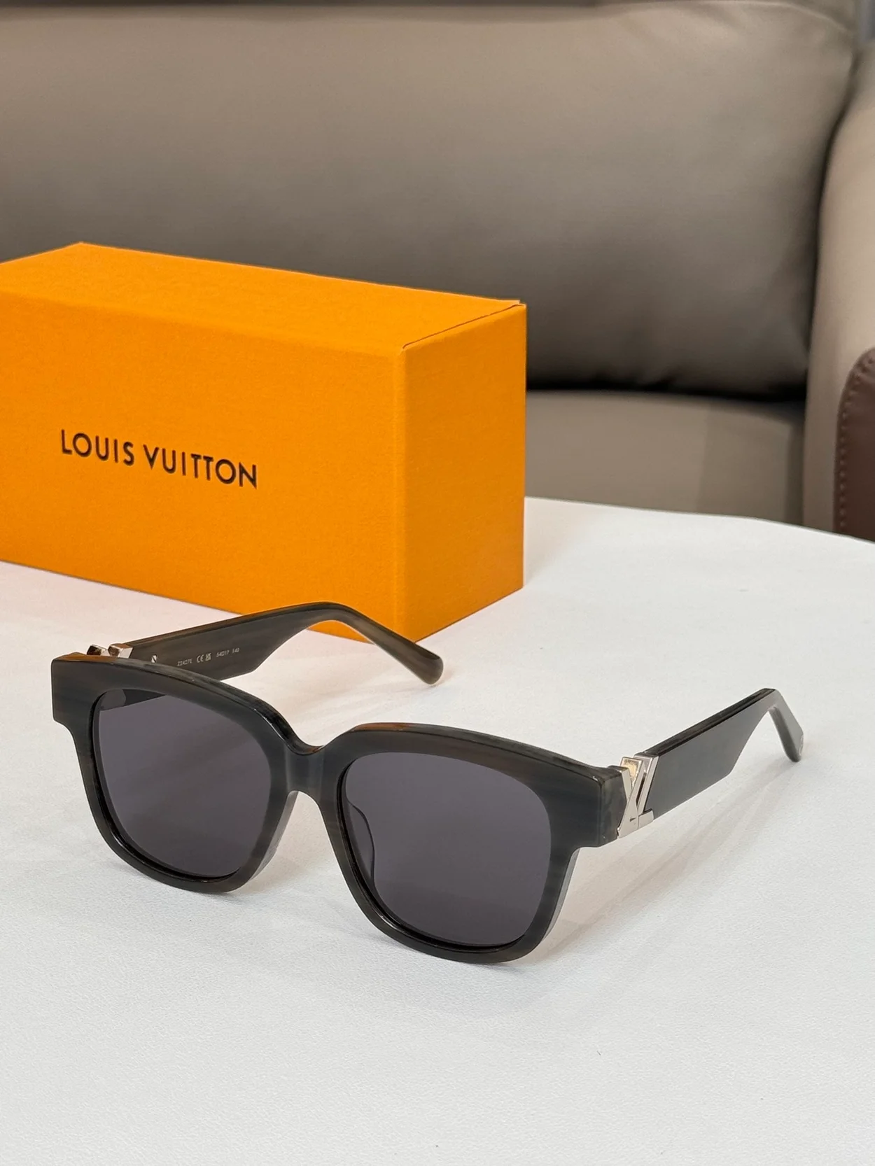 루이비통 GO-14 Z2120E (6color)