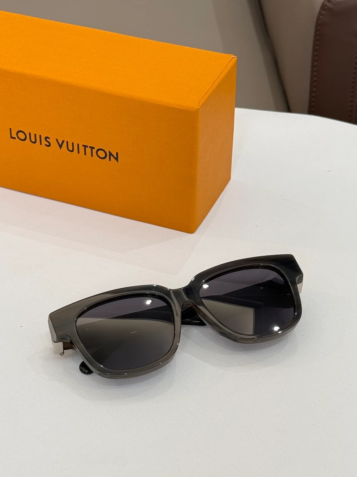 루이비통 GO-14 Z2120E (6color)