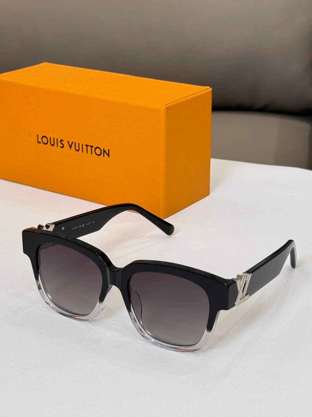 루이비통 GO-14 Z2120E (6color)