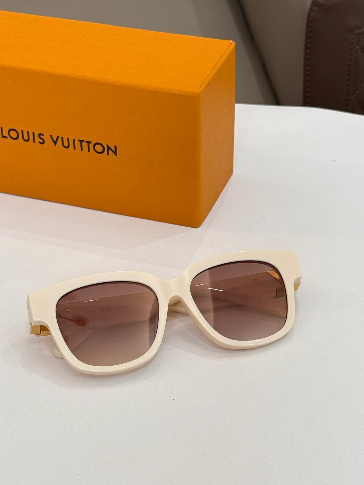 루이비통 GO-14 Z2120E (6color)