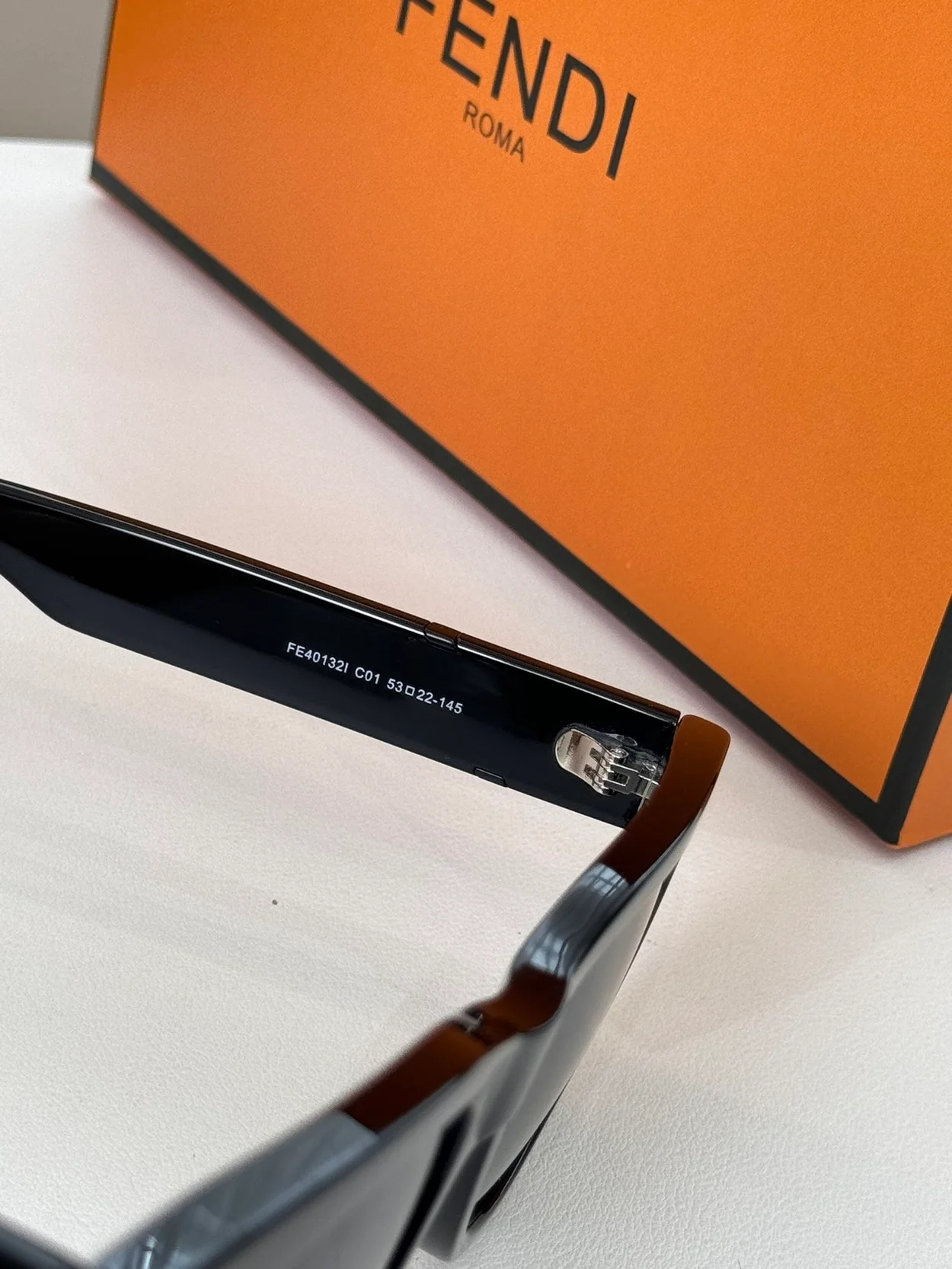 펜디 SUNGLASSES (3color)