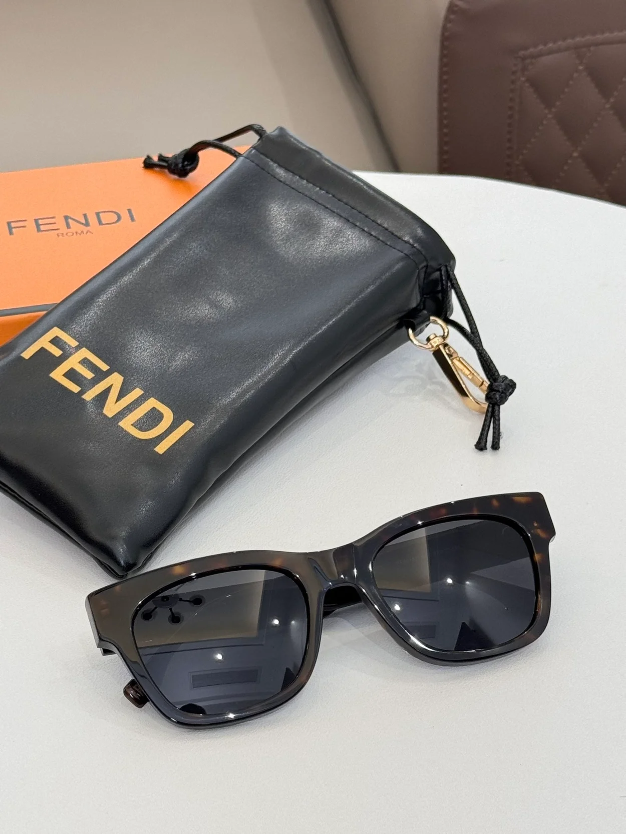 펜디 SUNGLASSES (3color)