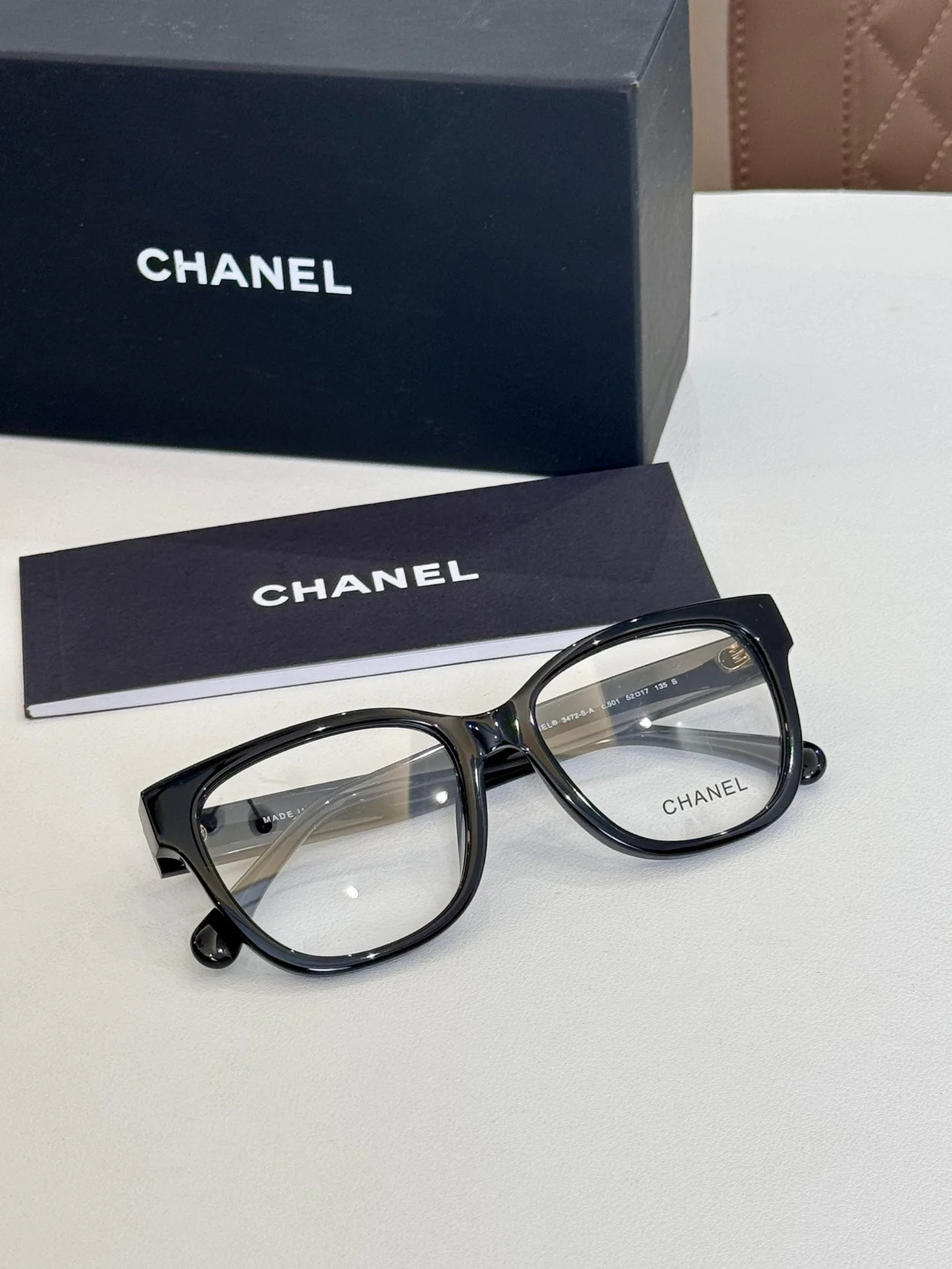 샤넬 SQUARE FRAME (4color)