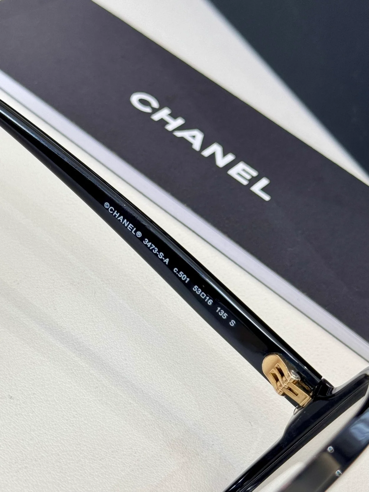 샤넬 SQUARE FRAME (4color)