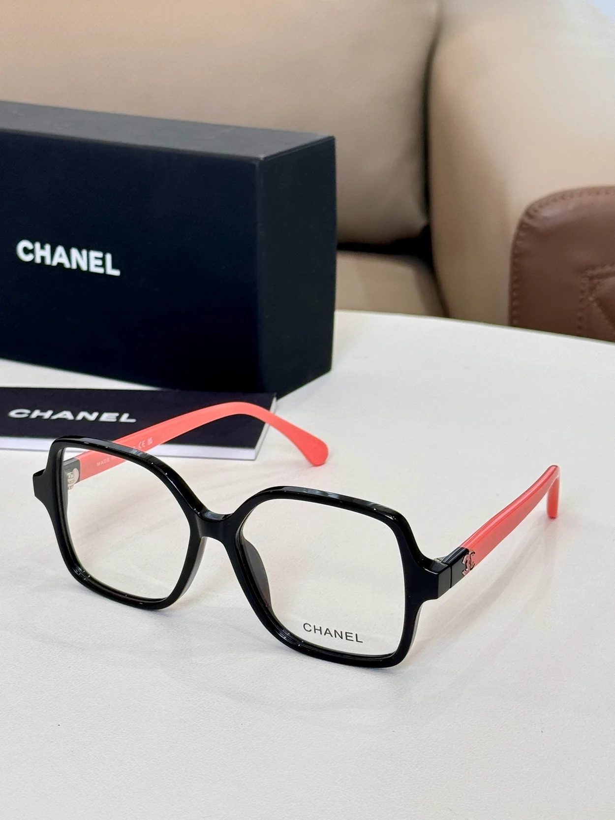 샤넬 SQUARE FRAME (4color)