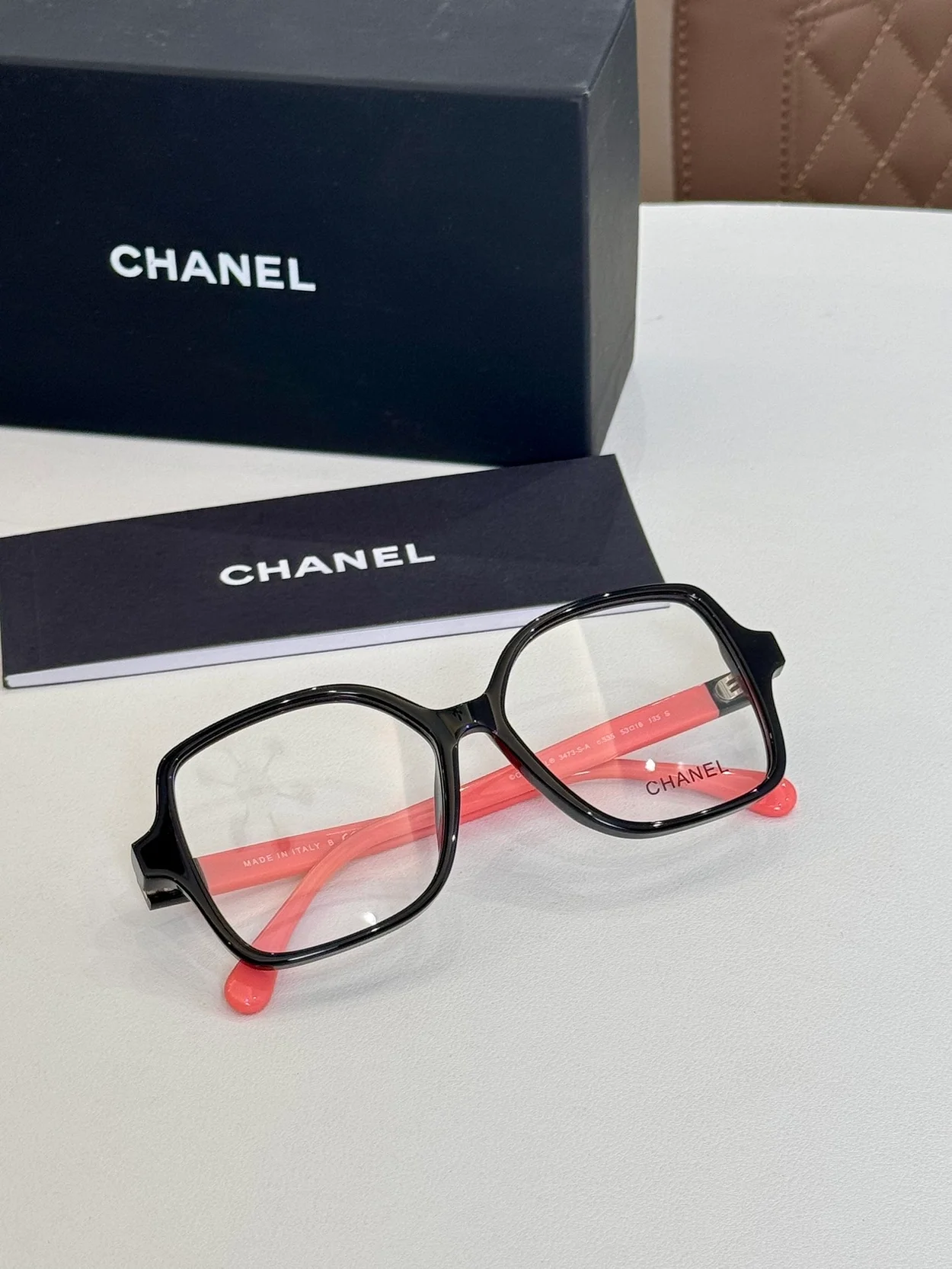 샤넬 SQUARE FRAME (4color)