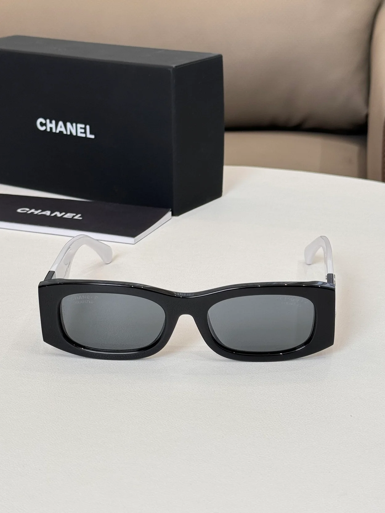 샤넬 SUNGLASSES A71619 X02016 S5628 (5color)